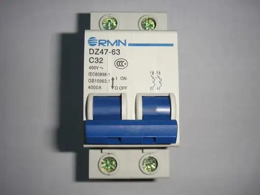 插上電器就跳閘是什么原因？